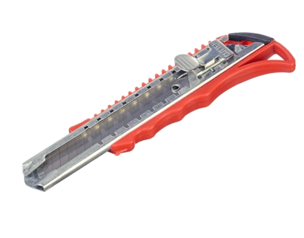 Нож малярный 18мм "О4" Strong Standart СТУ-21400004 - интернет-магазин «Стронг Инструмент» город Самара
